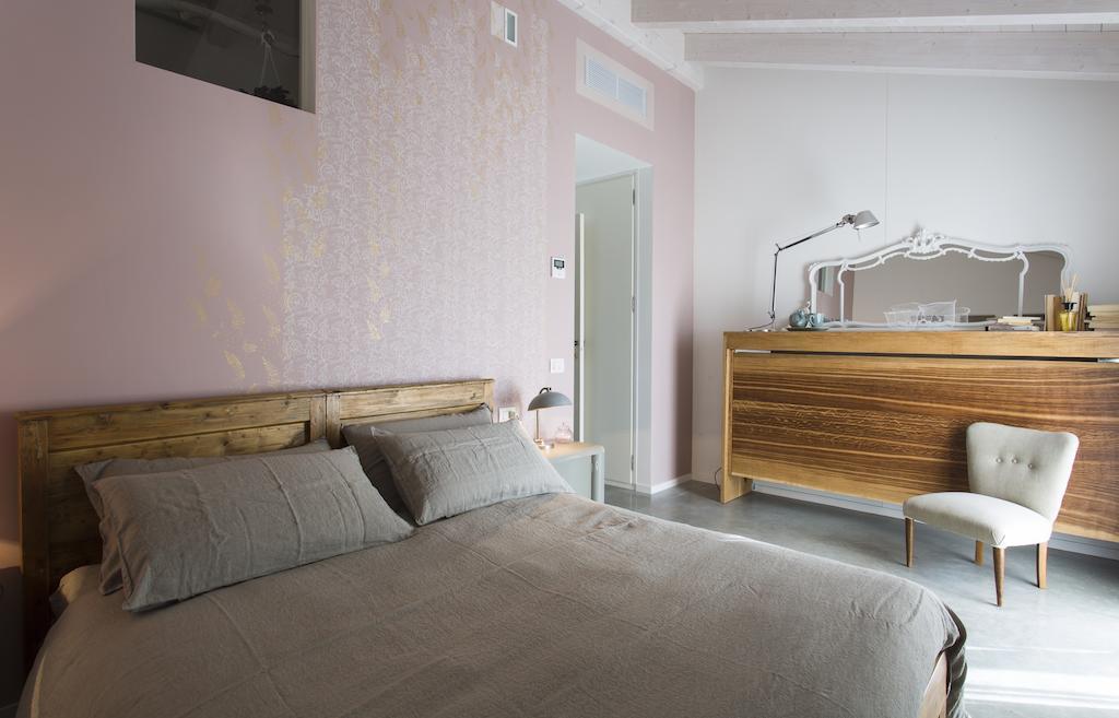 Camera Matrimoniale Deluxe con 1 Letto Supplementare